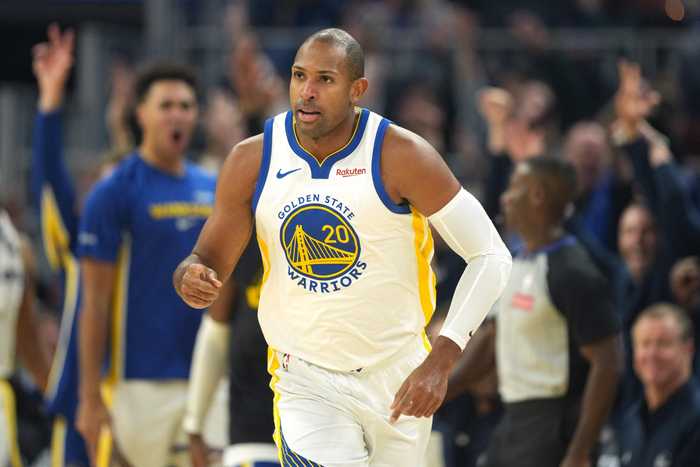 正负值+12最高！霍福德半场6中2拿到5分4板1助