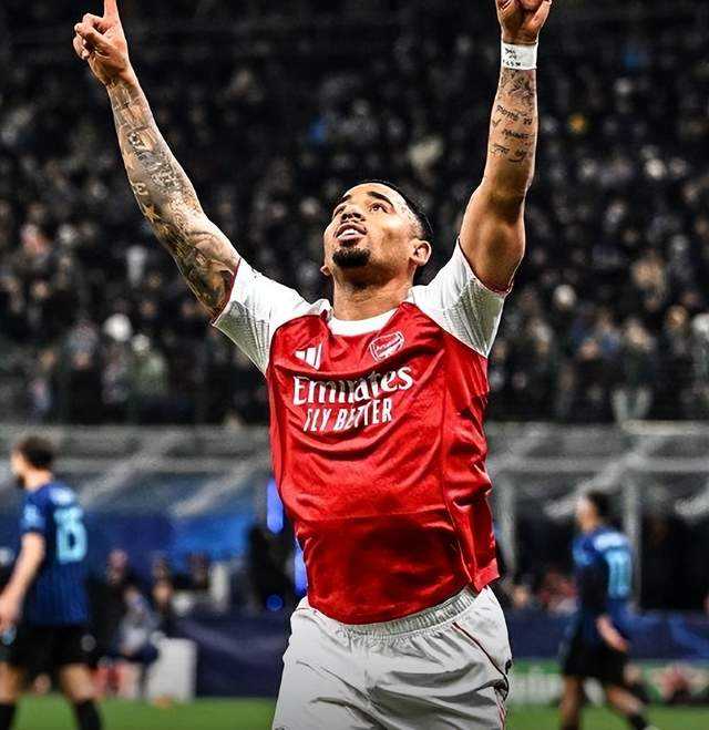 一场1-3！把国米打回原形：对西英3强全败，欧冠争冠无望意甲也悬