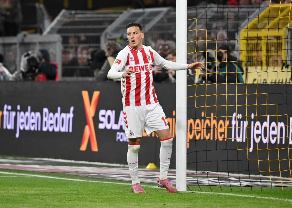 法尔克：除了拜仁外，曼城也加入了科隆前锋萨义德-马拉的争夺战